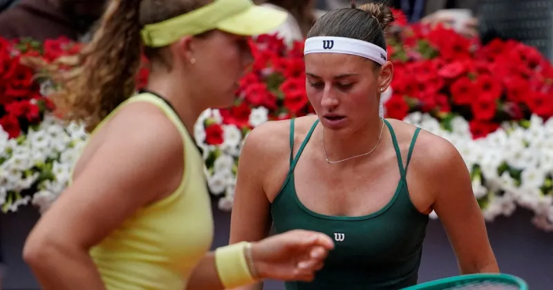 Semifinal caliente en Roland Garros: Andreeva y Kostyuk llevan al tenis la guerra entre Rusia y Ucrania