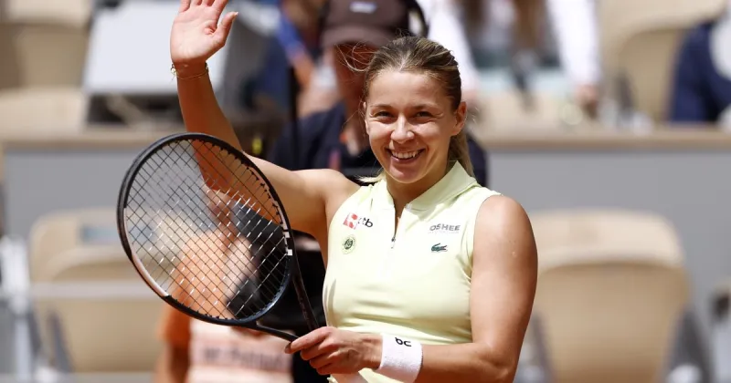 La increíble resurrección de Maja Chwalinska: enfrentó a la depresión y  se metió en una semifinal histórica en Roland Garros