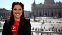 María Montserrat Alvarado, la mexicana que el Papa nombró como jefa de comunicación y se convertirá en la primera mujer laica en dirigir un "ministerio" del Vaticano