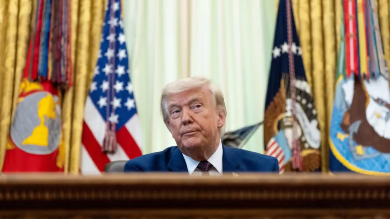 Un juez federal anula las restricciones migratorias de Donald Trump para 39 países