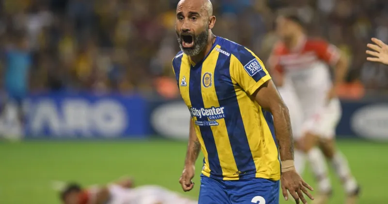 Rosario Central es un hervidero: Quintana se fue, Belloso lo expuso y el defensor respondió para intentar disipar la polémica