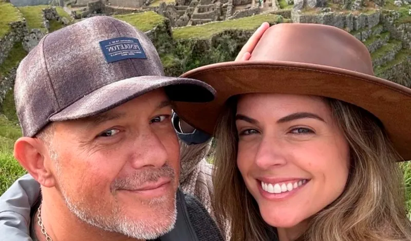 Stephanie Cayo confiesa por primera vez el secreto de Alejandro Sanz para enamorarla: “Muy natural y muy respetuoso”