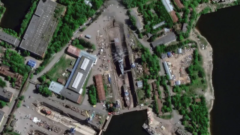 Ucrania lleva la guerra a las puertas de San Petersburgo y desafía a Putin durante el “Davos ruso”