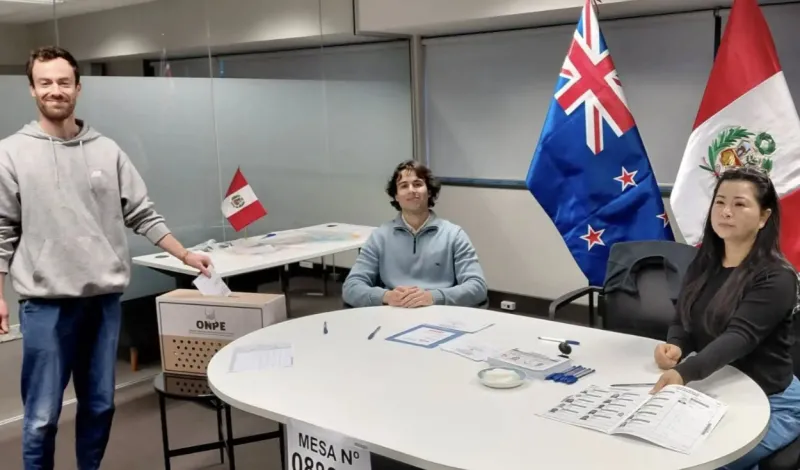 Elecciones 2026: Peruanos en Nueva Zelanda son los primeros en votar en la segunda vuelta
