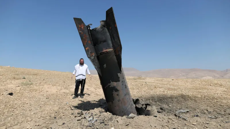 Irán anuncia cese de embestidas contra Israel, pero las reanudará si el Ejército de Netanyahu sigue atacando Líbano