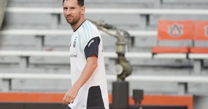 Selección Argentina con Messi vs Islandia, por el último amistoso previo al Mundial 2026: hora, formaciones y todo lo que hay que saber de la Scaloneta