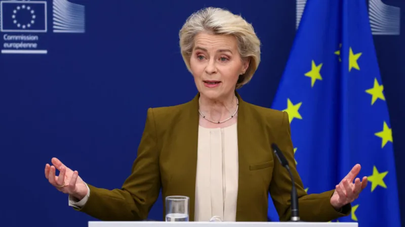 Veto a excombatientes y topes al precio del petróleo: la UE anuncia nuevas sanciones contra Rusia