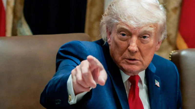 “Tendrán que pagar el precio”: Trump acusa a Irán de tardar demasiado en llegar a un acuerdo