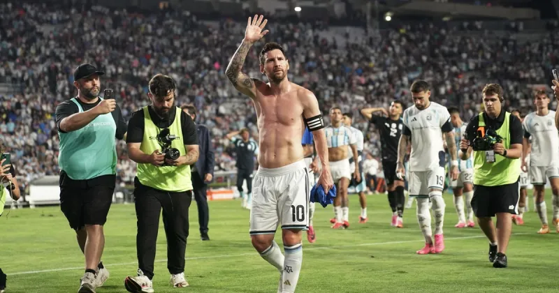 Selección Argentina en el Mundial 2026, EN VIVO: Scaloni define al reemplazante de Balerdi de cara al debut ante Argelia, minuto a minuto