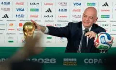 "Relájense": las polémicas respuestas de Infantino sobre Irán, el árbitro somalí y si perdió el control del Mundial