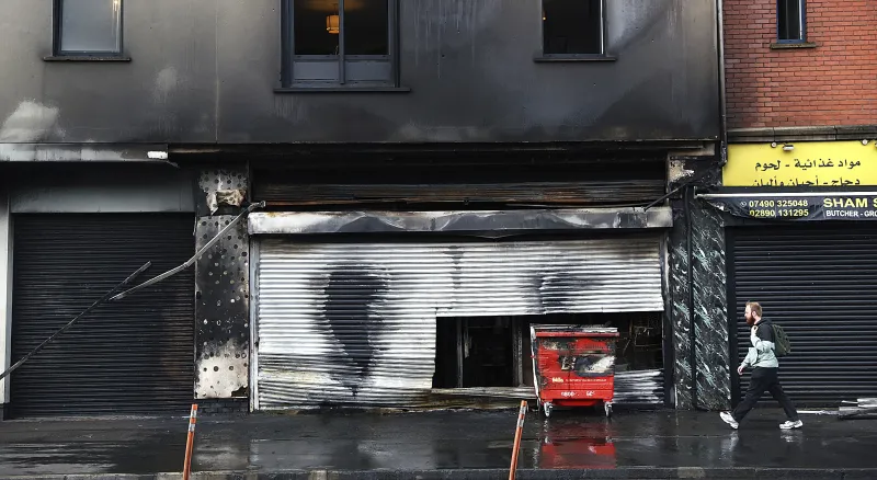 La esquina que incendia Belfast: "No es un sitio por el que debas andar de noche"