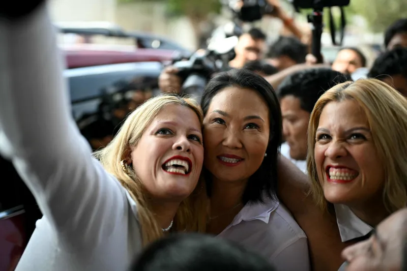 Los migrantes impulsan la carrera presidencial de Keiko Fujimori: "Los peruanos en EEUU y en Argentina tradicionalmente han estado más inclinados a la derecha"