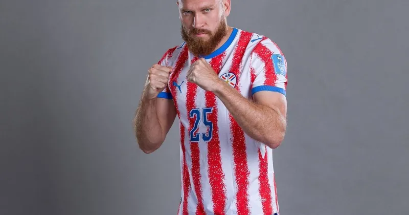 De llevar una TV a la escuela para mirar el Mundial a jugarlo con Paraguay: la revancha del Vikingo Pitta