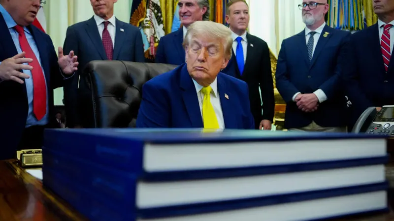 ¿Un acuerdo "inminente" con Irán? Los constantes giros de Trump siembran confusión