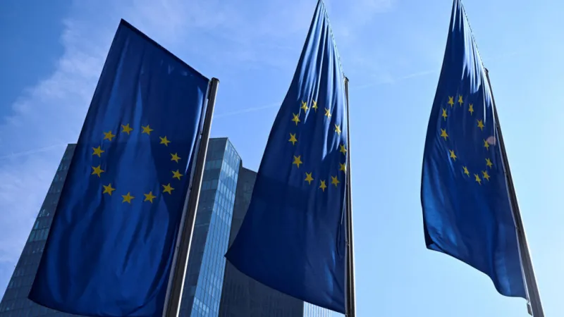 ¿Qué cambia para los migrantes con el nuevo pacto migratorio de la Unión Europea?