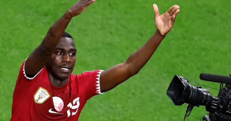 Almoez Ali, el “9 de Qatar” del debate entre Riquelme y Macri en las elecciones de Boca que hoy quiere sorprender en el Mundial 2026