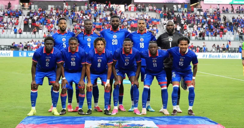 Haití, la Selección del Mundial con más futbolistas en ligas de ascenso y un entrenador que nunca pisó la isla