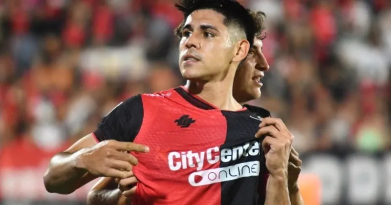 Confirmaron la grave lesión de Saúl Saucedo, el defensor de Newell's que protagonizó un choque en el que murió un docente