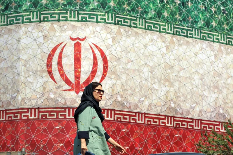 Irán da señales de que el pacto con EEUU no descarrila pese al ataque israelí en Beirut