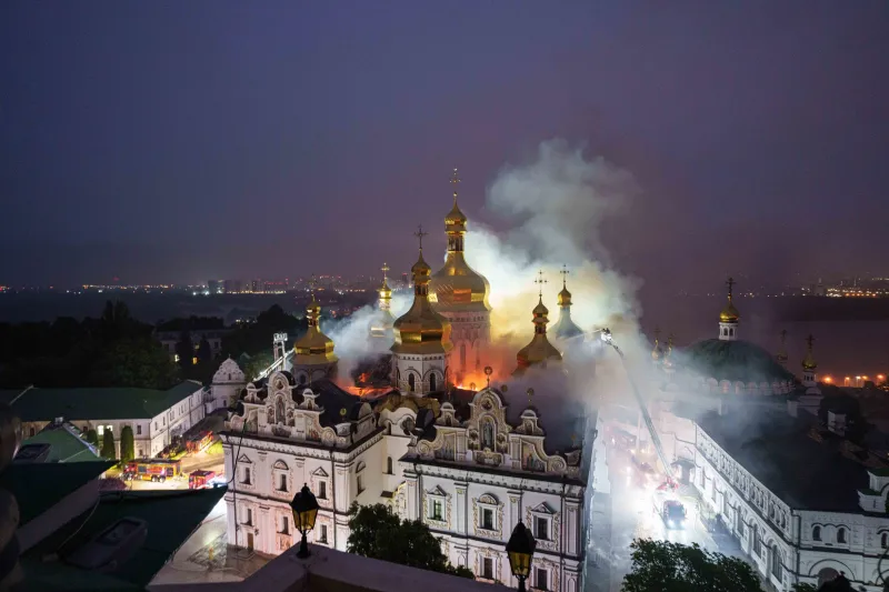 Rusia bombardea Ucrania con 70 misiles y más de 600 drones y deja al menos cuatro muertos en Kiev