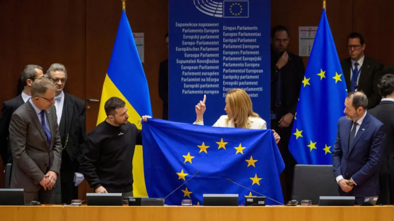 Ucrania inicia la primera fase de negociaciones para su adhesión a la UE, pero el proceso será largo