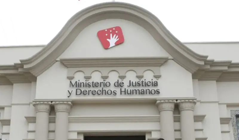 Ministerio de Justicia completa la Comisión de Gracias Presidenciales