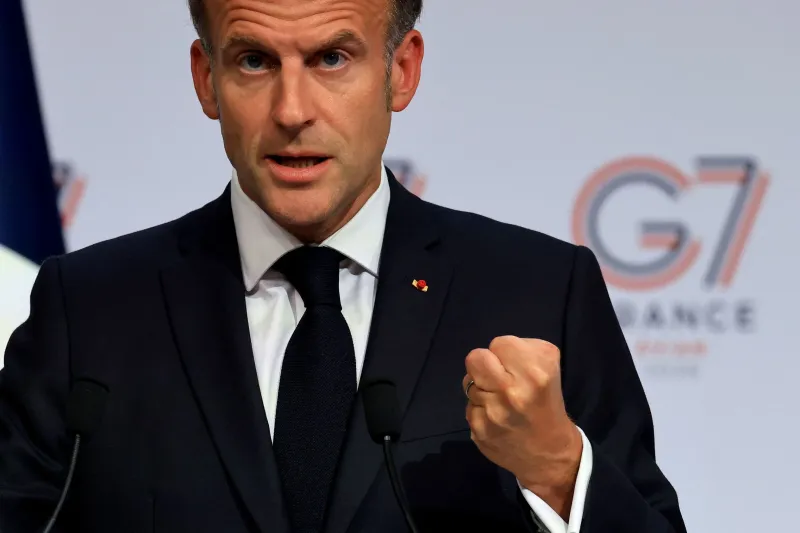 Macron alaba la "unidad" del G-7 tras meses de desacuerdo y destaca que "Ucrania avanza, mientras Rusia recula"
