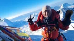 Alucinaciones y mucosidad rosada: lo que le pasa al cuerpo cuando llega a la "zona de la muerte" del Everest a 8.000 metros