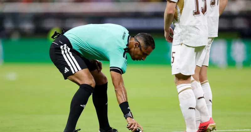 Amin Mohamed Omar, el árbitro para Argentina vs Austria: quién es y cómo dirige el egipcio designado por FIFA