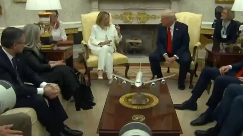 Trump vuelve a atacar a Meloni y profundiza la tensión entre Washington y Roma
