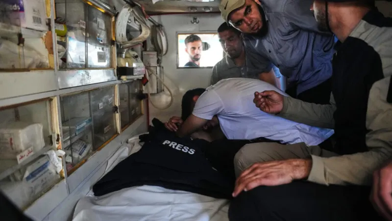 Gaza: fuerzas israelíes matan a un camarógrafo de 'Al Jazeera'