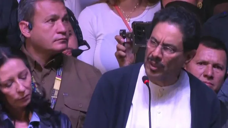 Iván Cepeda dice que el preconteo de las elecciones de Colombia "no es vinculante"