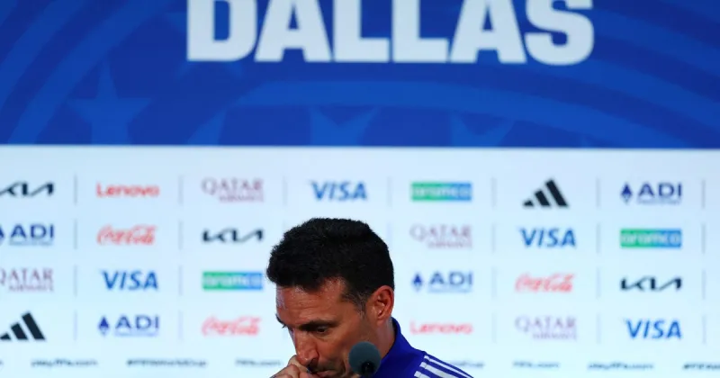 Scaloni es pura mesura antes del partido entre Argentina y Austria: "Tratamos de ver por dónde va el Mundial, que está jodido"