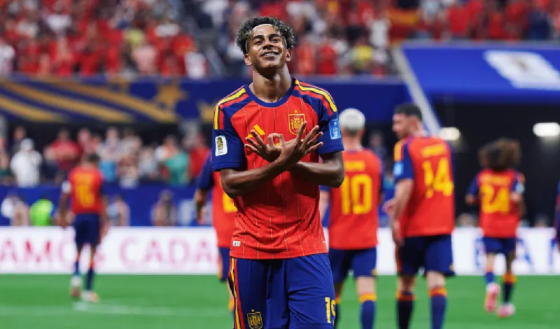 Lamine Yamal y Mikel Oyarzabal guían la goleada de España sobre Arabia Saudita en Atlanta (4-0)