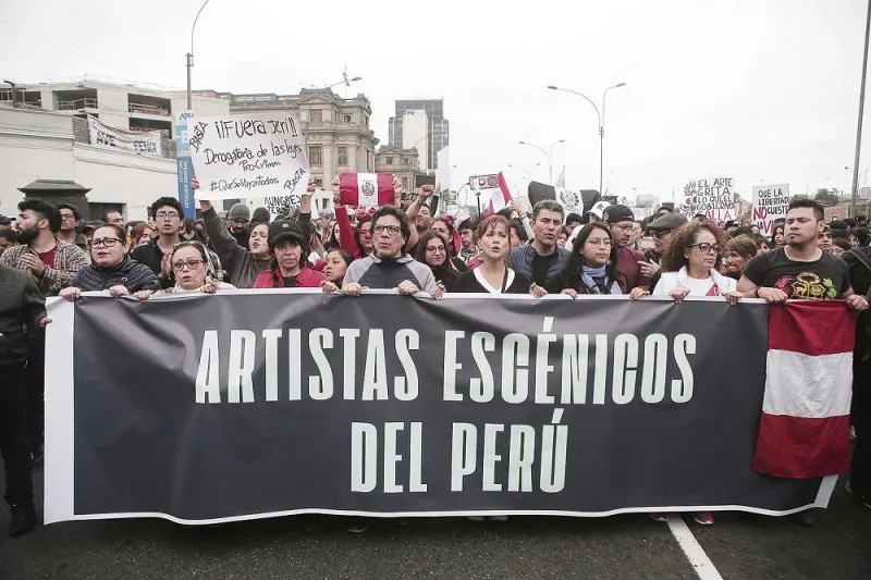 Rechazan la creación del Colegio de Artistas: "Atenta contra la libertad de creación y pretende 'supervisar' el arte"