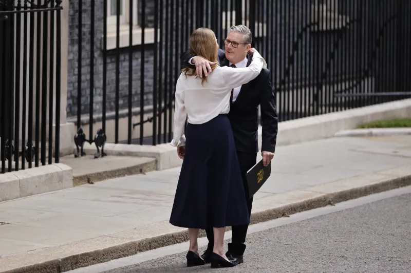 Keir Starmer anuncia que dimitirá y que seguirá como primer ministro hasta que se elija al nuevo líder del Partido Laborista