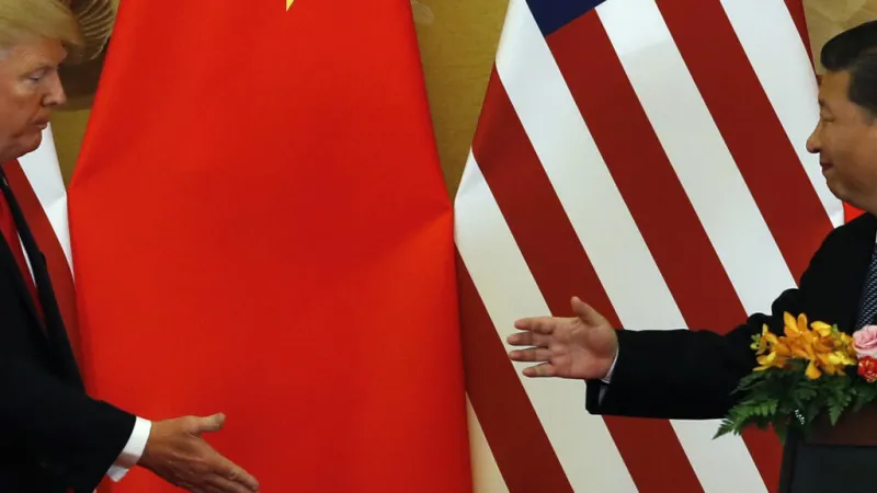 China responde a Washington con sanciones a empresas y sacude los mercados asiáticos