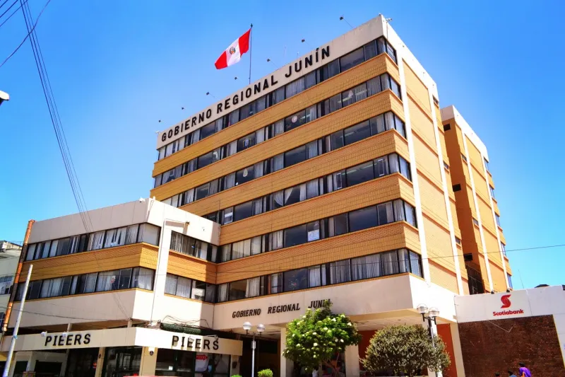 Contraloría: 10 gobiernos regionales no asignan presupuesto suficiente para fiscalizar su propia gestión