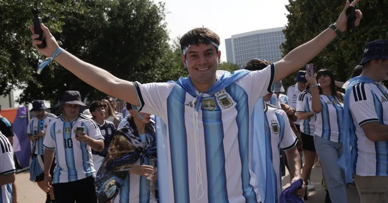 Dallas, ciudad tomada por argentinos: camisetas, mates, precios increíbles por las entradas y la última viveza criolla en el Mundial 2026