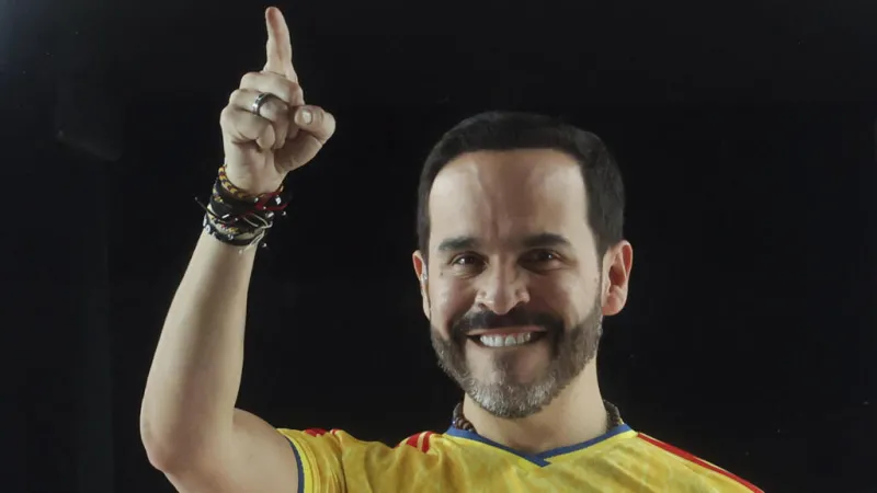 El ultraderechista Abelardo de la Espriella es proclamado presidente electo de Colombia