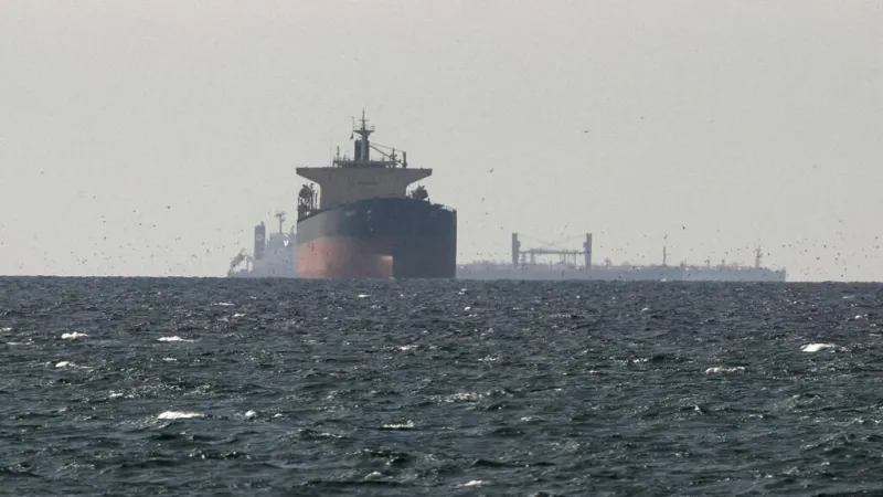 Los precios del petróleo retroceden a niveles previos a la guerra en Irán
