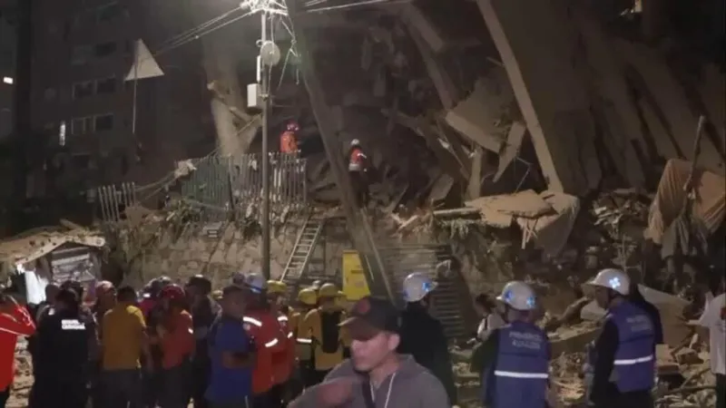 Venezuela declara emergencia nacional tras dos terremotos de magnitud 7,2 y 7,5