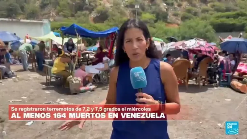 Afectados en Catia La Mar esperan ayuda tras los terremotos en Venezuela