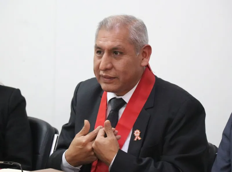 Juez superior Jhonny Contreras renuncia a la presidencia de la Corte Penal Nacional