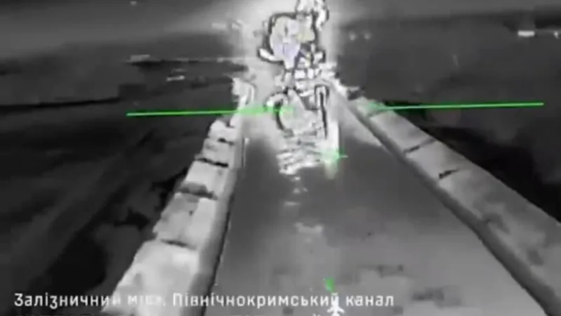 Ucrania aísla Crimea: ataques a refinerías y carreteras buscan cortar su acceso a combustible