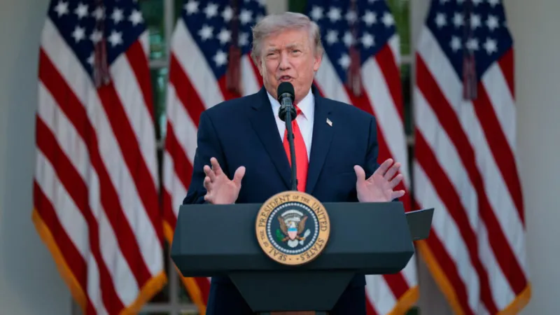 Trump afirma que los ataques iraníes contra buques son una "violación imprudente" del alto el fuego