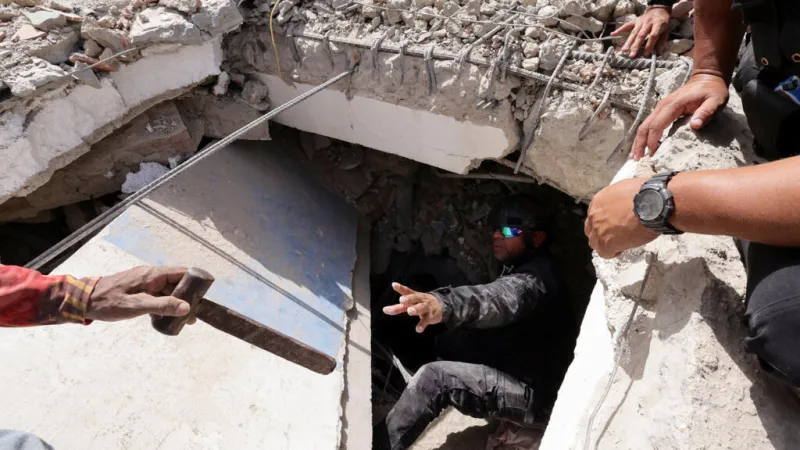 Milagros bajo los escombros: las historias de vidas salvadas tras el doble terremoto en Venezuela