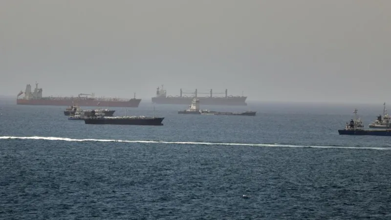 EE. UU. bombardea objetivos en el sur de Irán, en respuesta al ataque a un buque en el estrecho de Ormuz