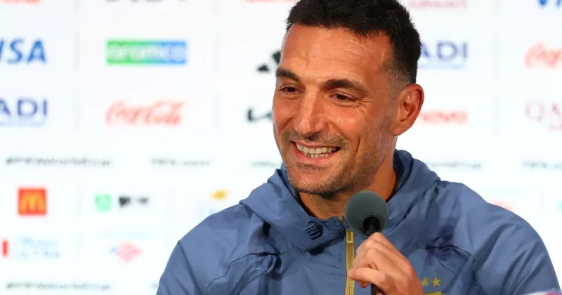 Lionel Scaloni le respondió a Macaya Márquez si Lionel Messi será titular contra Jordania: "Lo hago porque es usted"