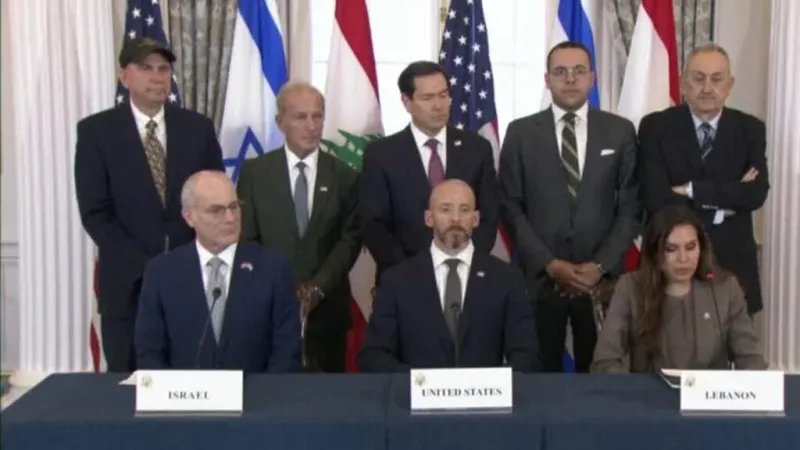 Israel y Líbano firman en EE. UU. un acuerdo marco para retirada parcial del sur libanés